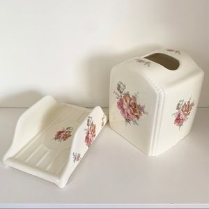 Vintage 60’s bathroom vanity set